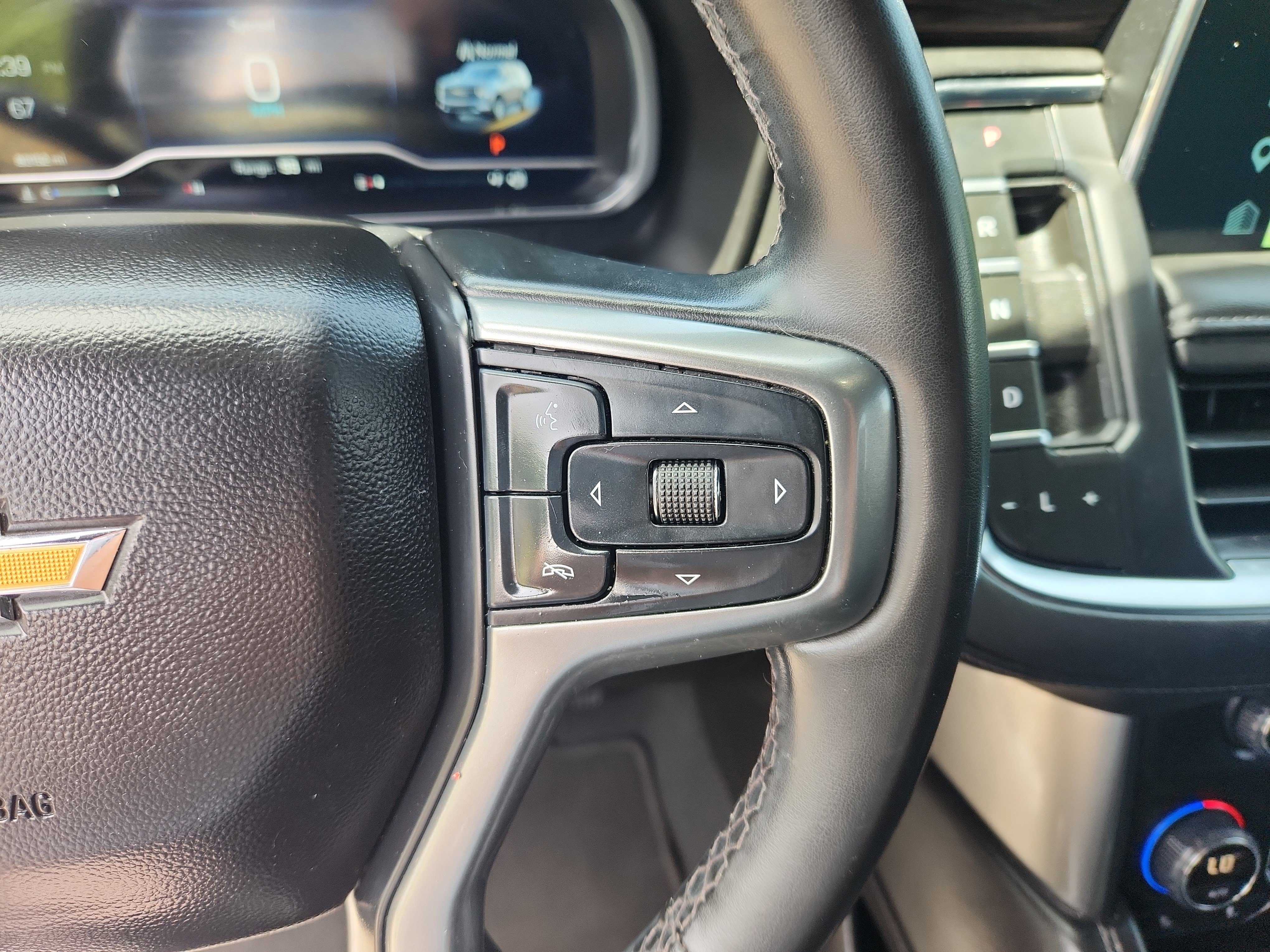 Used 2023 Chevrolet Tahoe LT RWD image 30