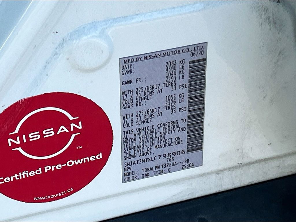 Used 2020 Nissan Rogue S image 28