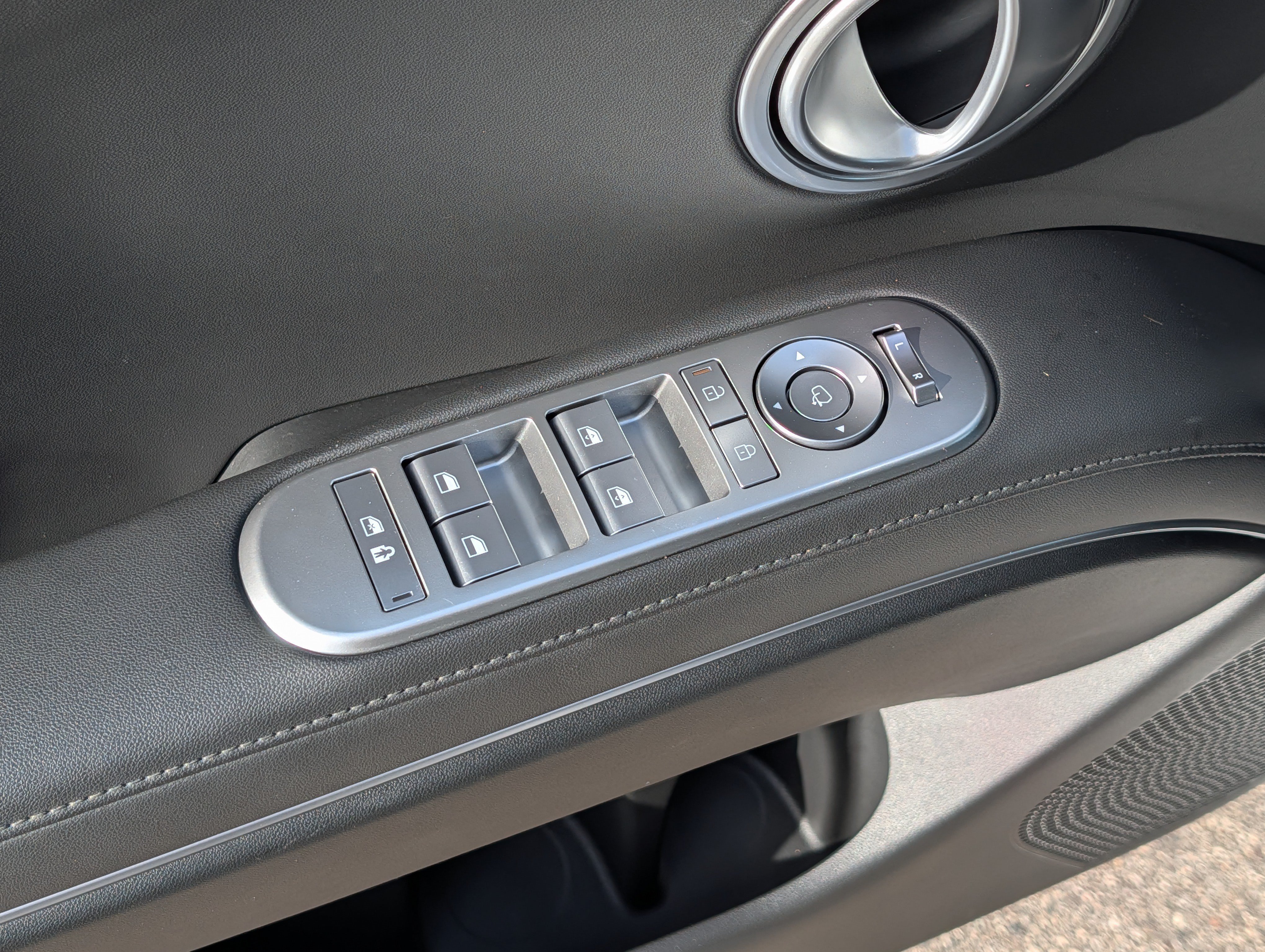 Certified 2026 Hyundai Palisade Limited AWD/4WD image 19