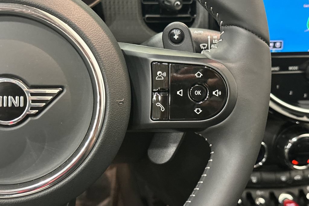 Certified 2024 MINI Cooper S w/ Seaside Edition FWD image 29