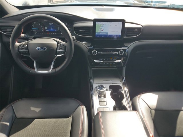 Used 2022 Ford Explorer ST-Line w/ Class IV Trailer Tow Package image 11