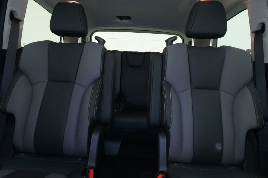 Used 2024 Subaru Ascent Onyx Edition image 20