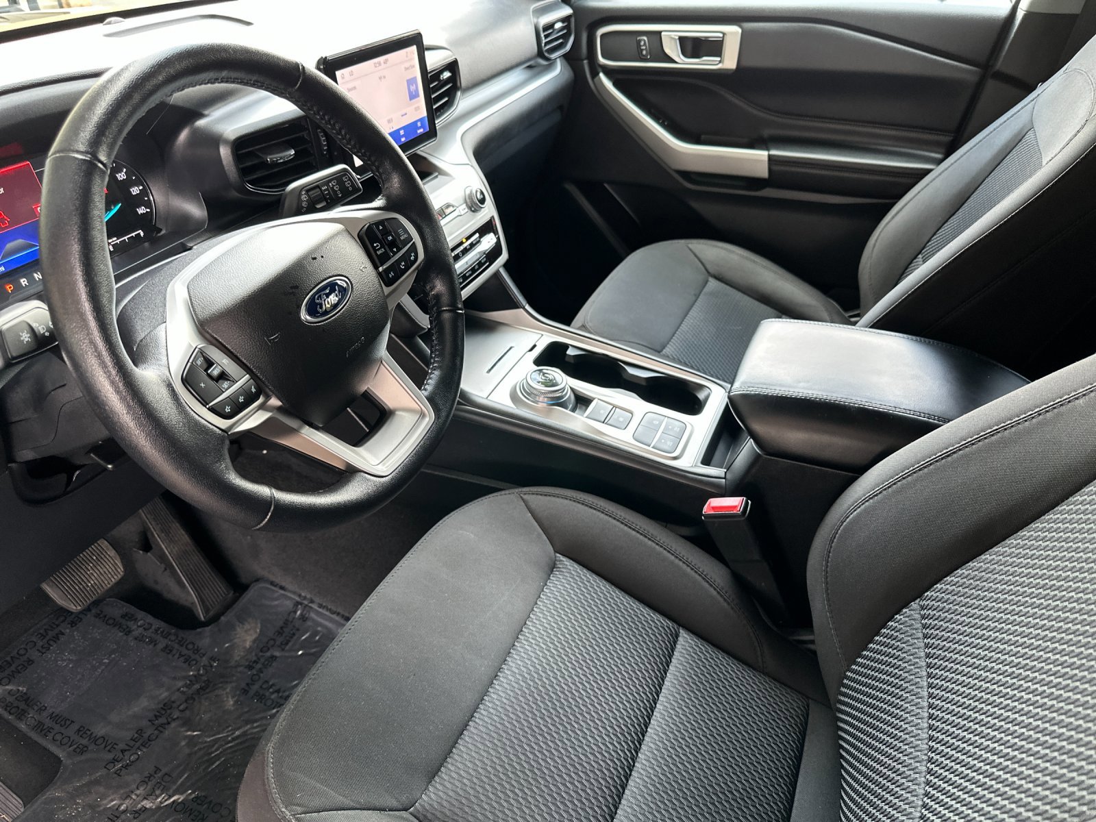 Certified 2022 Ford Explorer XLT image 11