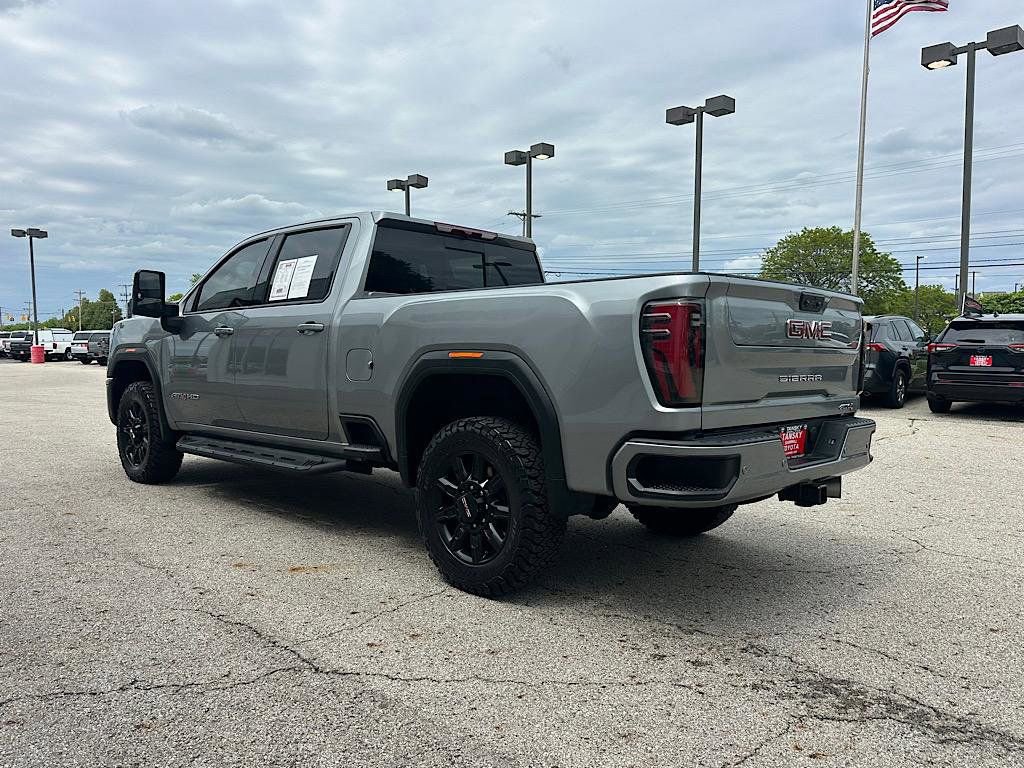 Used 2024 GMC Sierra 2500 AT4 w/ Max Trailering Package AWD/4WD image 3