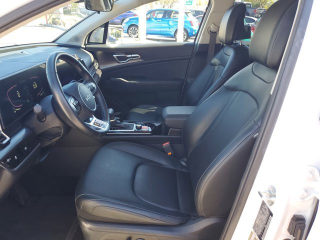 Used 2024 Kia Sportage EX image 23