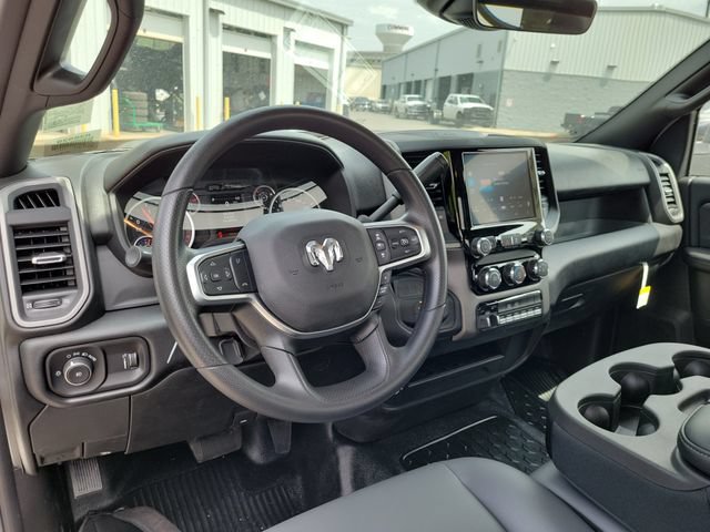 New 2026 RAM 5500 Tradesman w/ Chrome Appearance Group AWD/4WD image 24