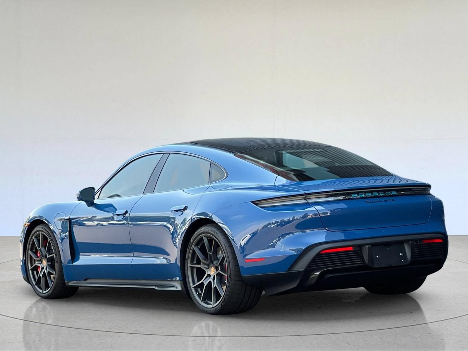 New 2026 Porsche Taycan GTS AWD/4WD image 3
