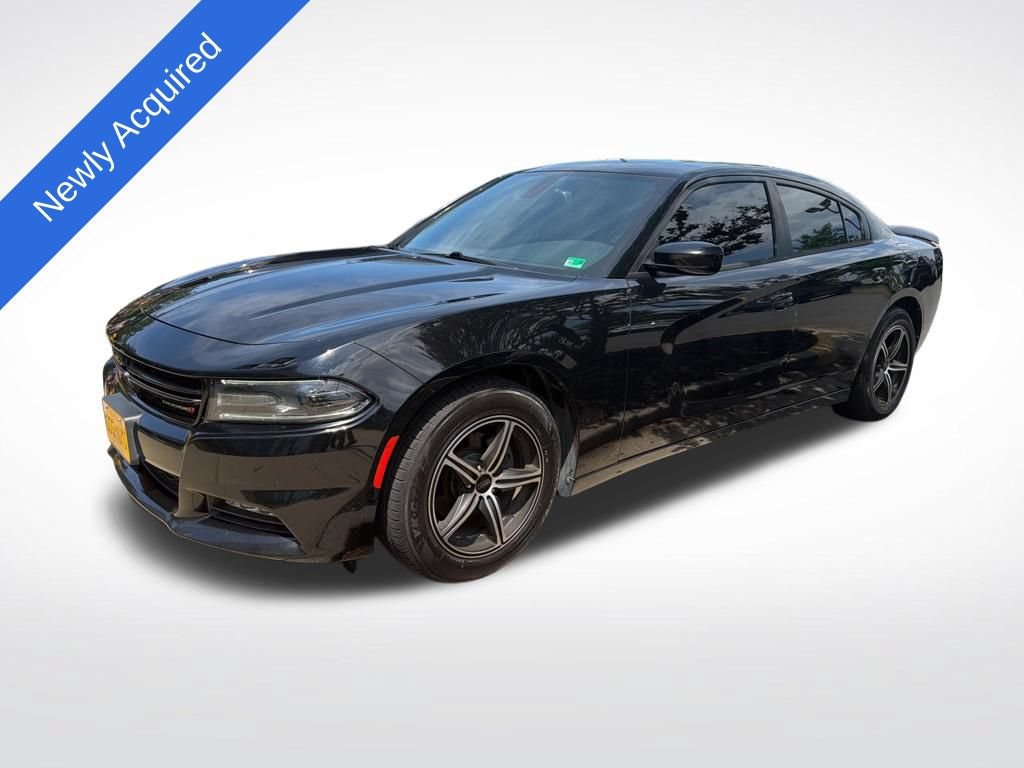 Used 2016 Dodge Charger SXT w/ Blacktop Package RWD image 1