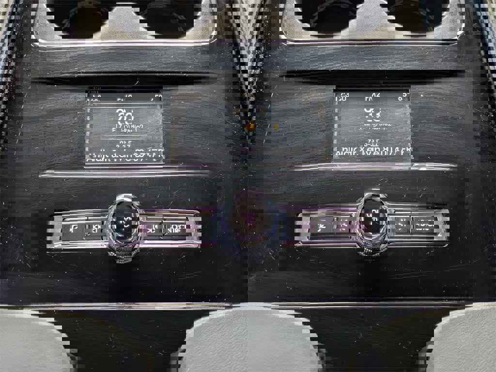 Used 2020 Lincoln Navigator Reserve w/ Luxury Package image 23