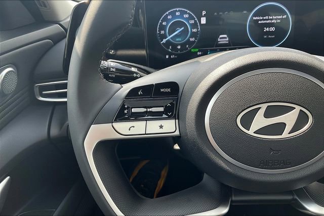 New 2025 Hyundai Elantra Limited image 20