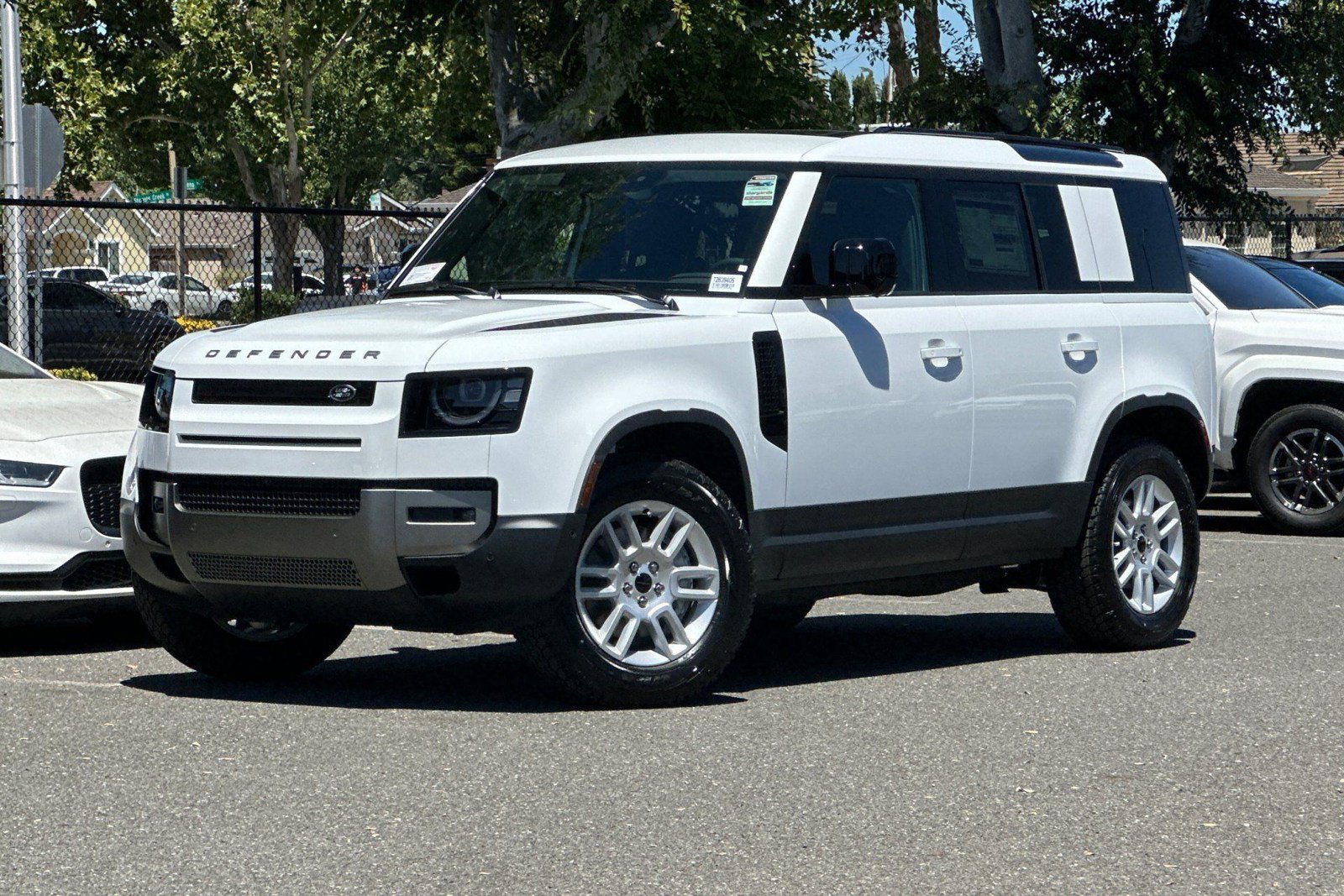 New 2026 Land Rover Defender 110 S AWD/4WD image 24