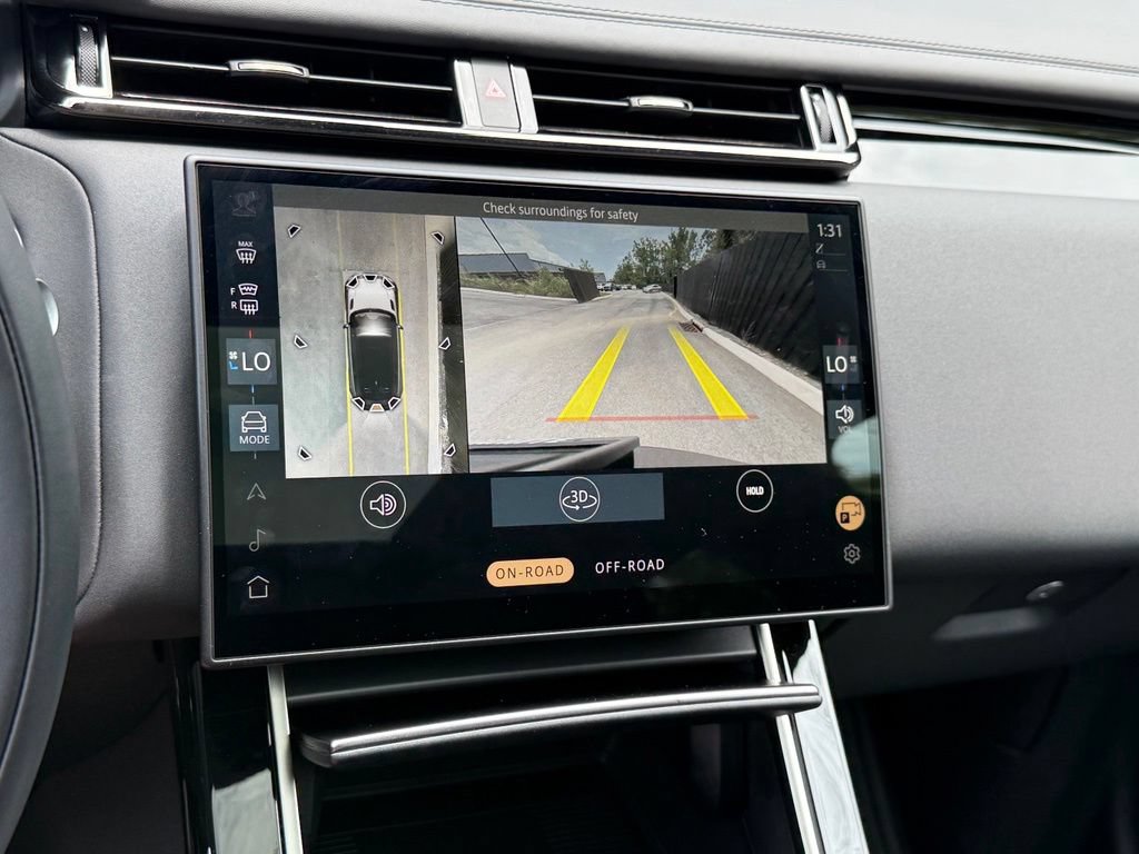 Certified 2026 Land Rover Range Rover Velar Dynamic SE AWD/4WD image 26