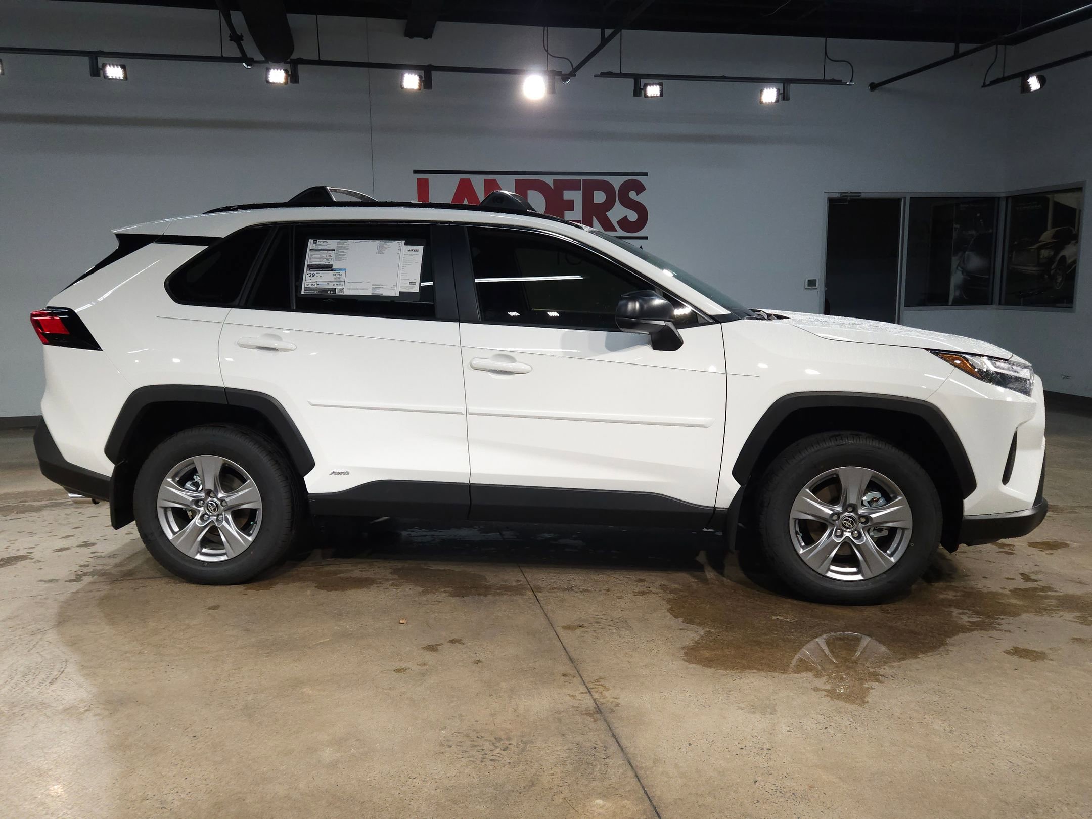 New 2025 Toyota RAV4 LE image 8