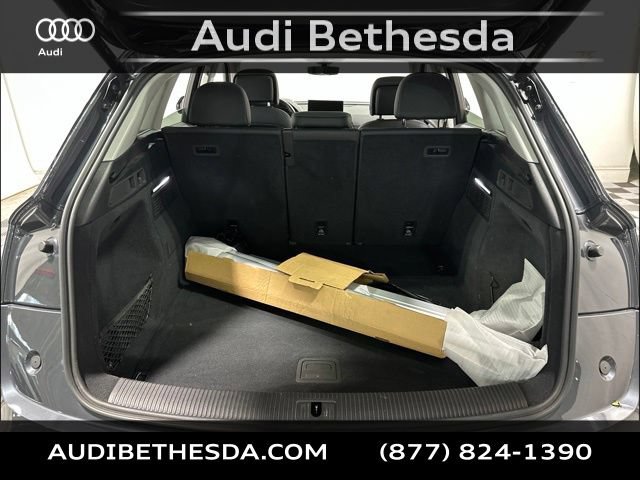 Used 2023 Audi Q5 2.0T Premium w/ Convenience Package AWD/4WD image 10