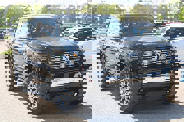 New 2025 Toyota Tacoma Limited image 18
