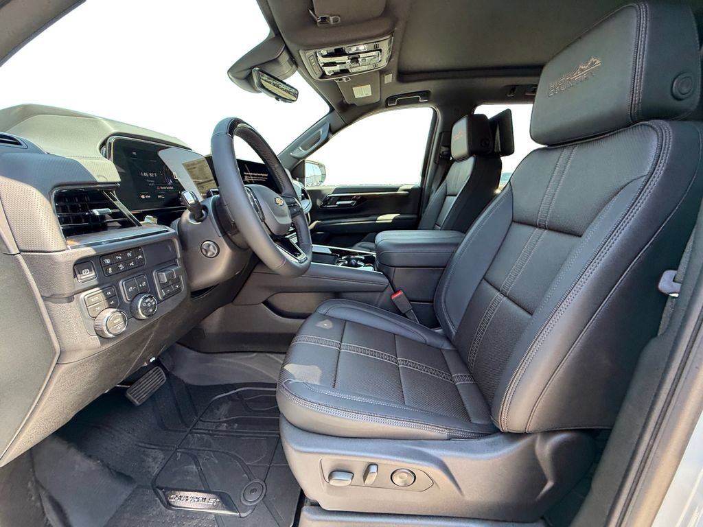 New 2026 Chevrolet Tahoe High Country AWD/4WD image 9