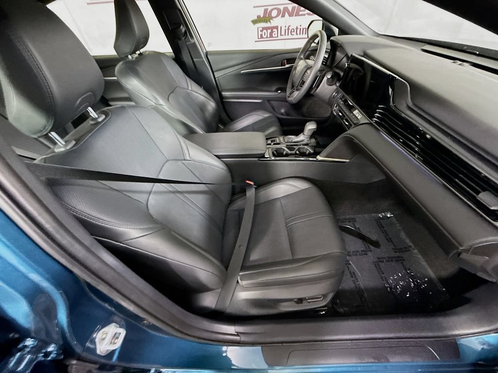Certified 2025 Toyota Camry XSE FWD image 30