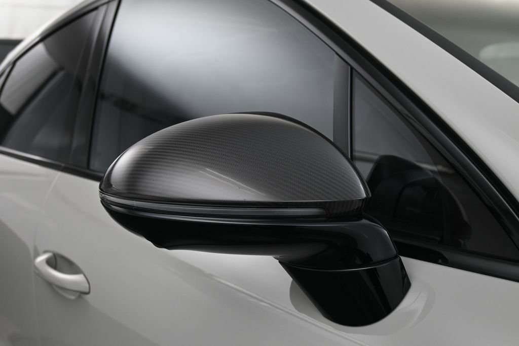 Certified 2026 Porsche Cayenne GTS AWD/4WD image 32