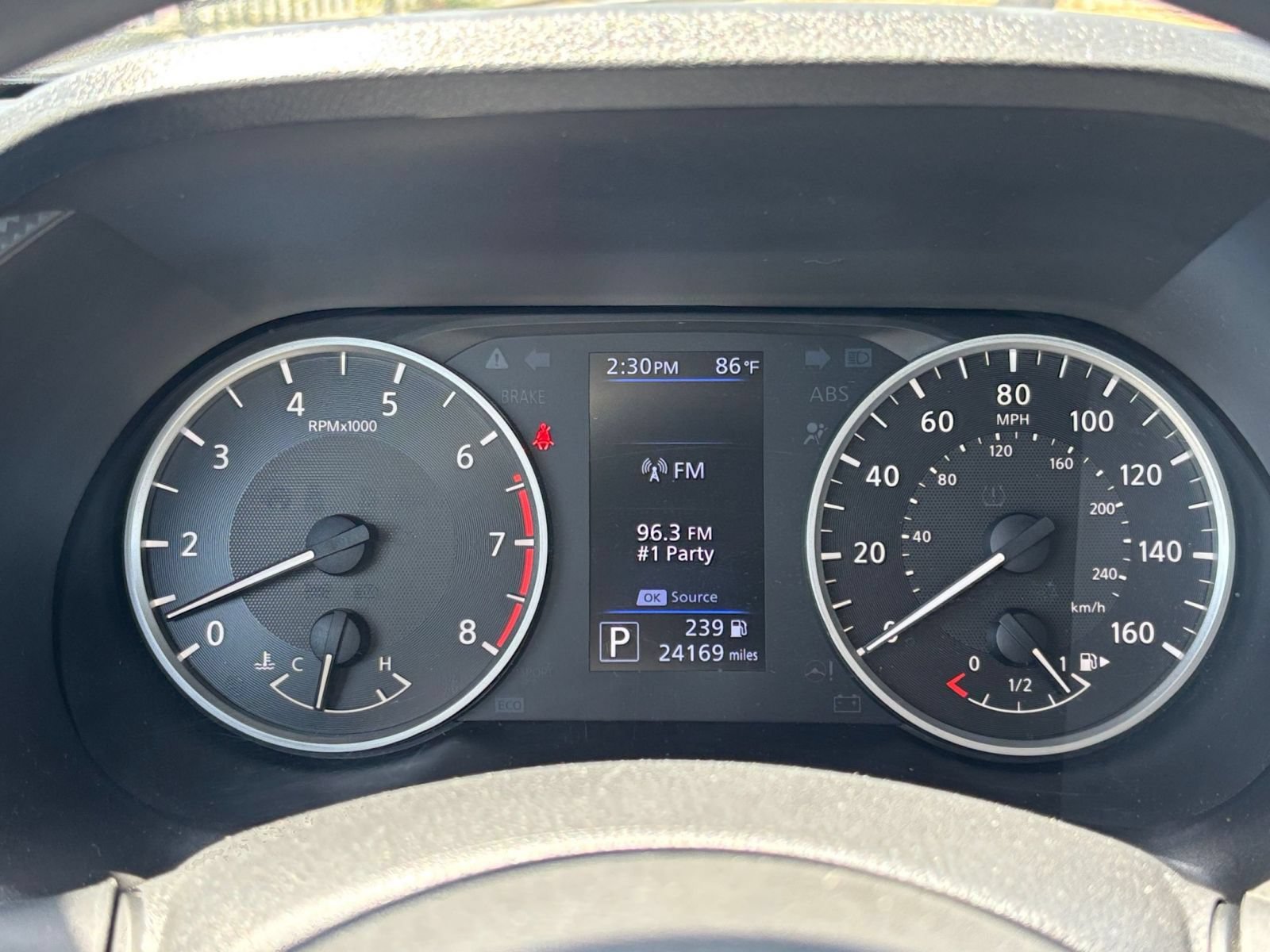 Used 2025 Nissan Sentra S FWD image 40