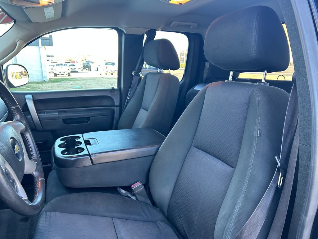 Used 2012 Chevrolet Silverado 1500 LT image 12