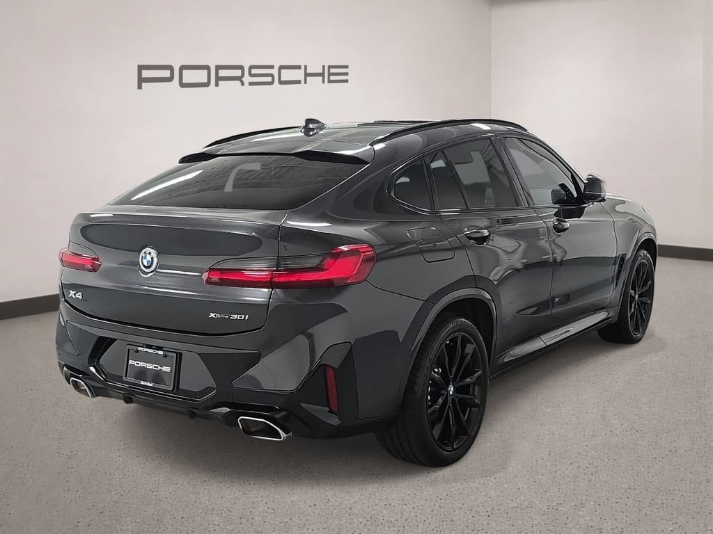 Used 2022 BMW X4 xDrive30i w/ M Sport Package 2 AWD/4WD image 7