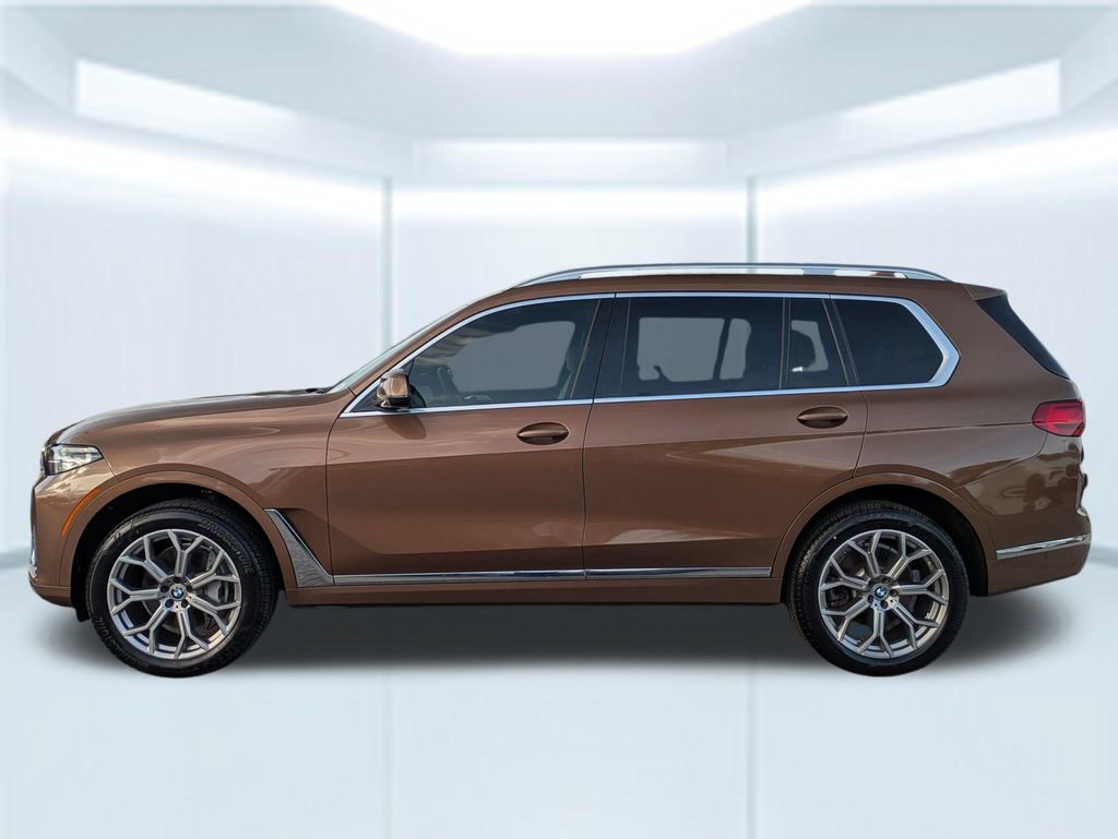 Used 2020 BMW X7 xDrive40i w/ Executive Package image 2