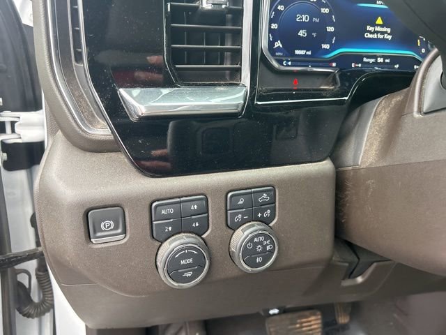 Used 2025 Chevrolet Silverado 2500 LTZ w/ Z71 Chrome Sport Edition image 17