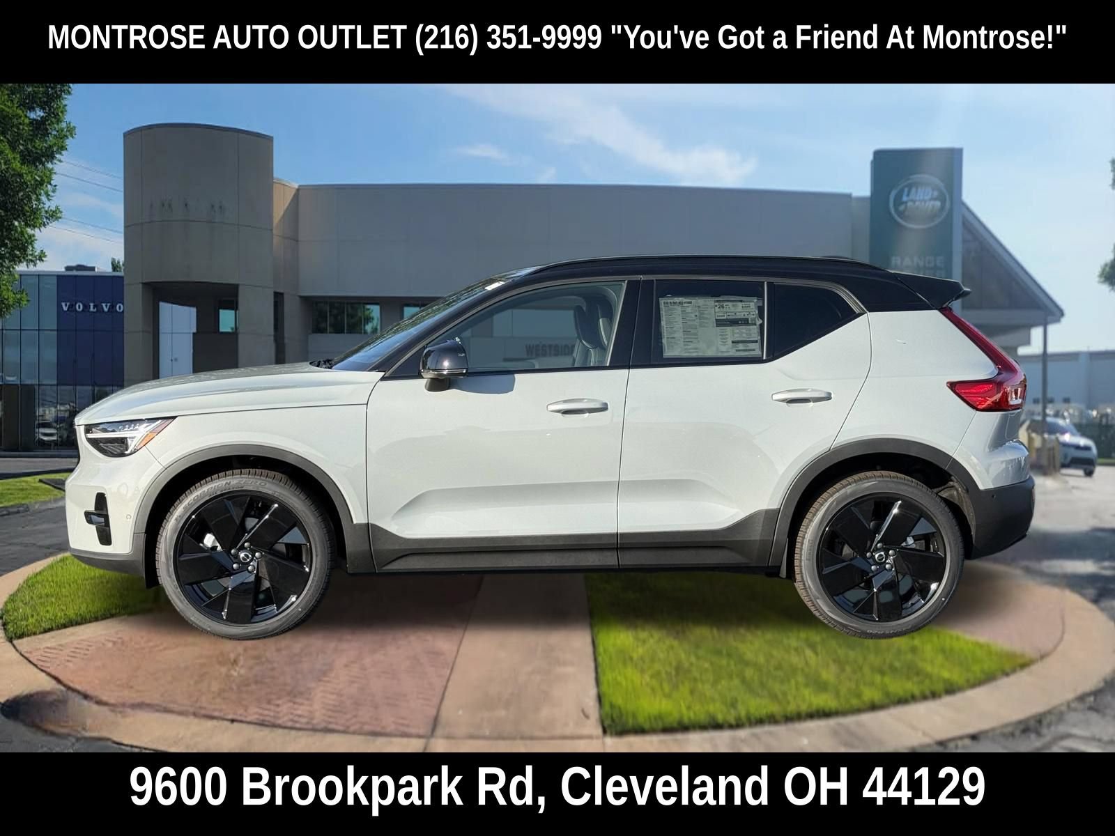 New 2026 Volvo XC40 B5 Ultra w/ Protection Package Premier AWD/4WD image 2