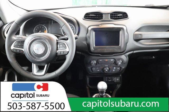 Used 2018 Jeep Renegade Latitude image 13