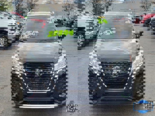 Certified 2024 Nissan Kicks SV image 9