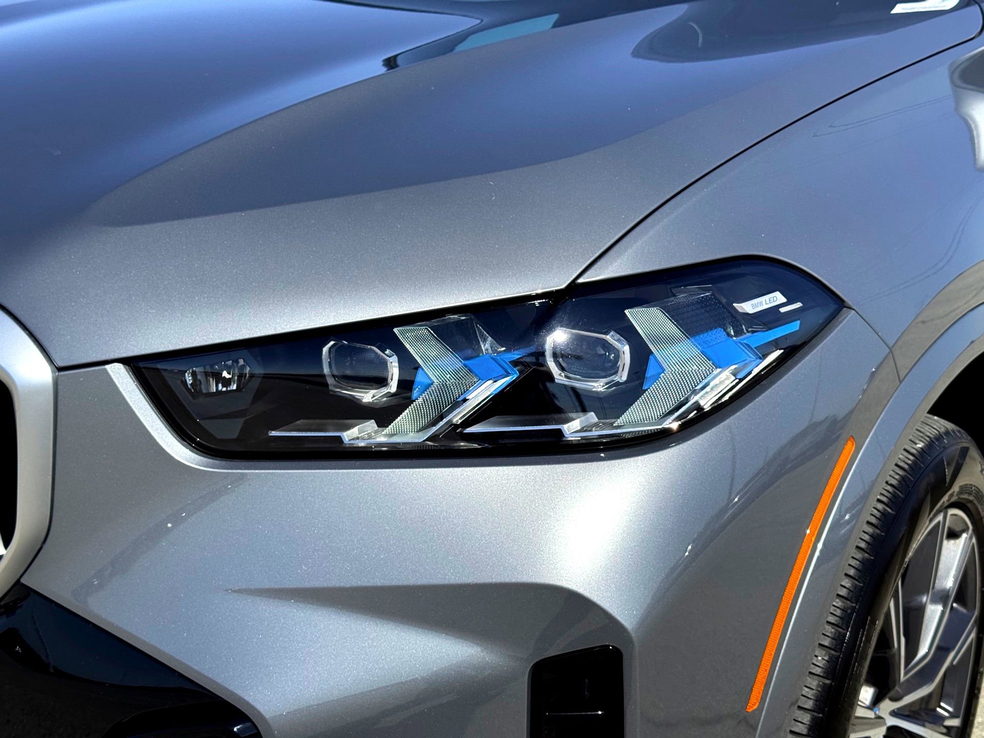 Used 2026 BMW X5 sDrive40i image 3