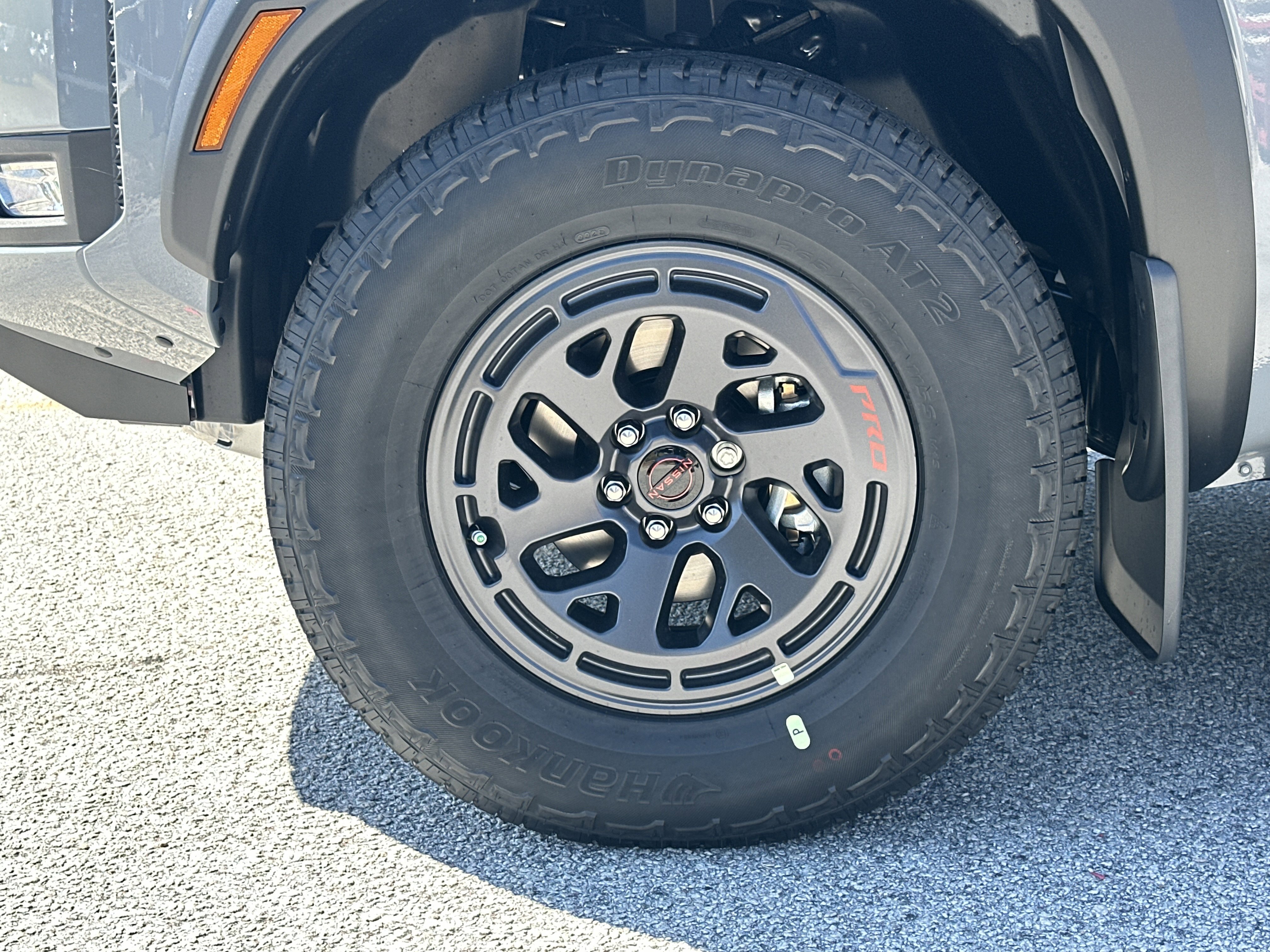 New 2026 Nissan Frontier PRO-4X w/ Pro-4x Convenience Package image 11