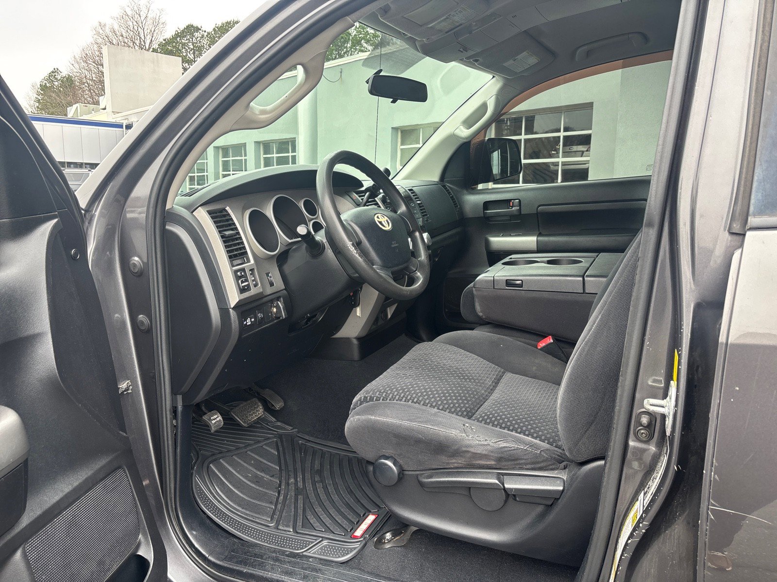 Used 2011 Toyota Tundra 2WD CrewMax w/ Tow Pkg image 14