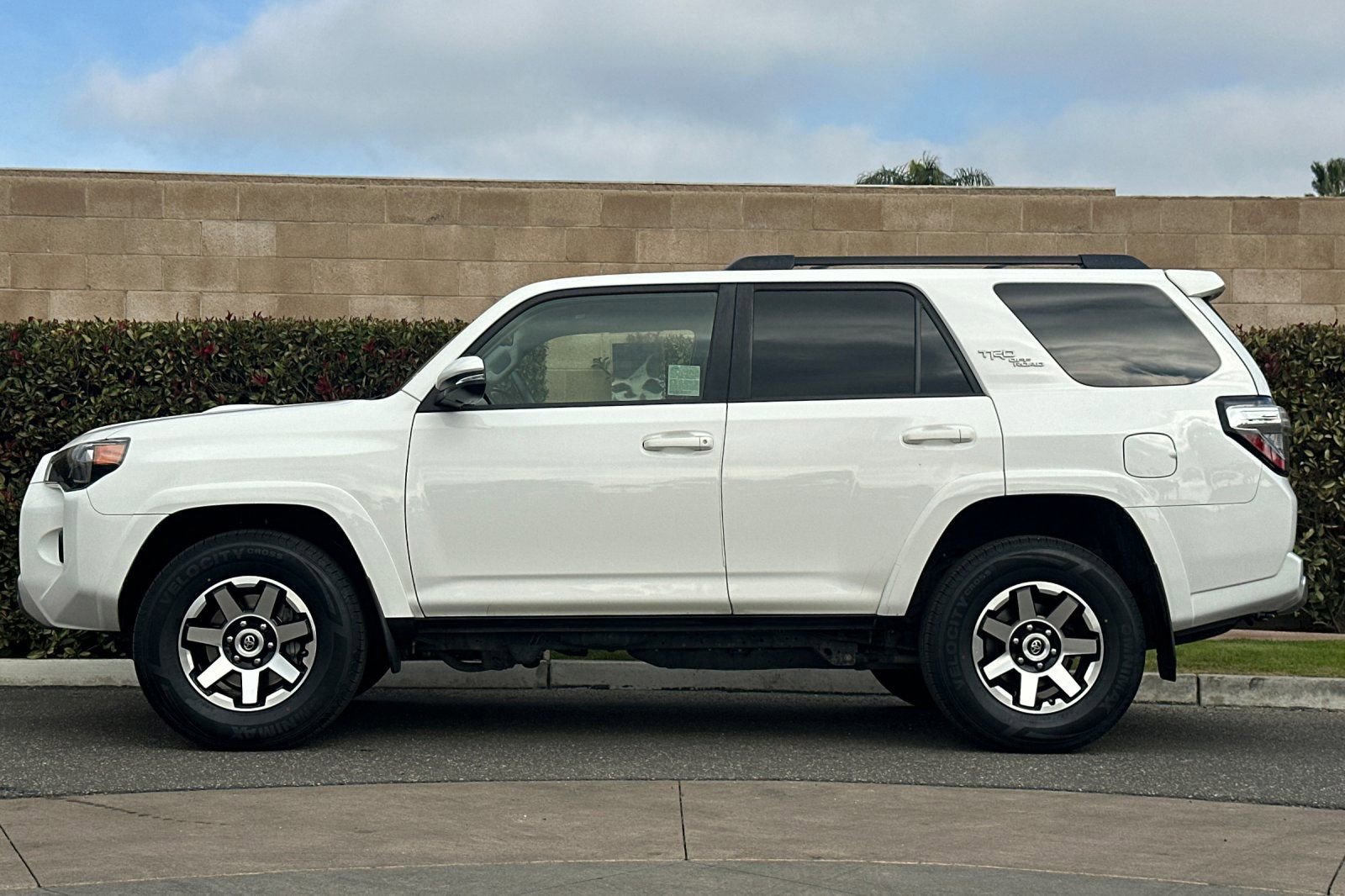 Used 2019 Toyota 4Runner TRD Off-Road Premium image 7