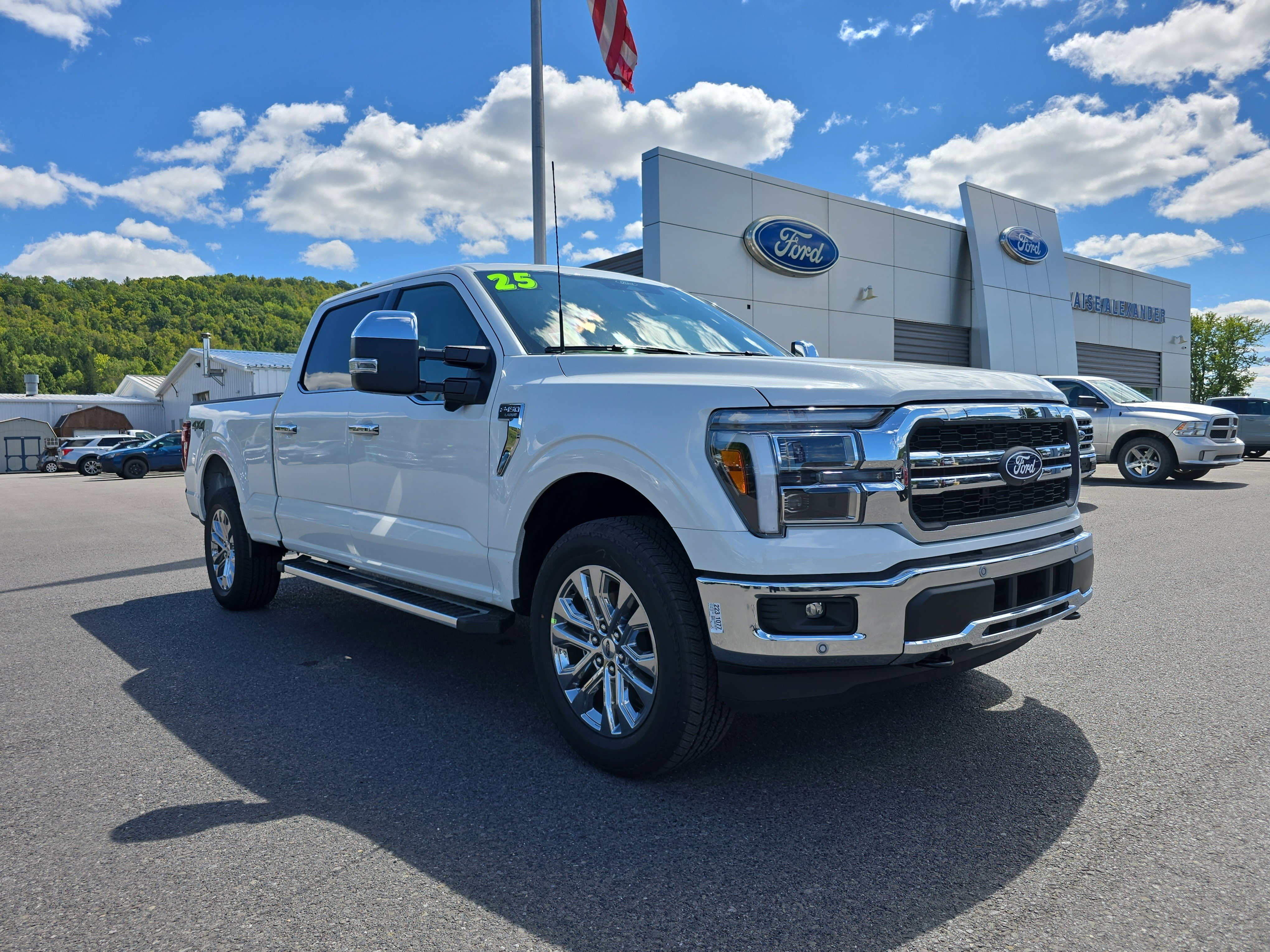 New 2025 Ford F150 Lariat video 1