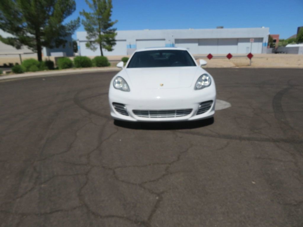 Used 2010 Porsche Panamera Turbo image 11