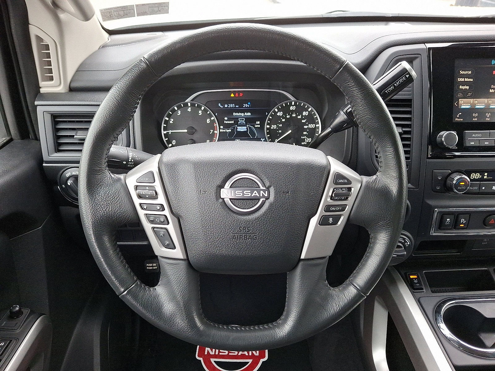 Certified 2024 Nissan Titan SV w/ Accessory Utility Package AWD/4WD image 20