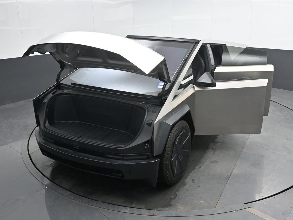 Used 2024 Tesla Cybertruck Cyberbeast AWD/4WD image 48