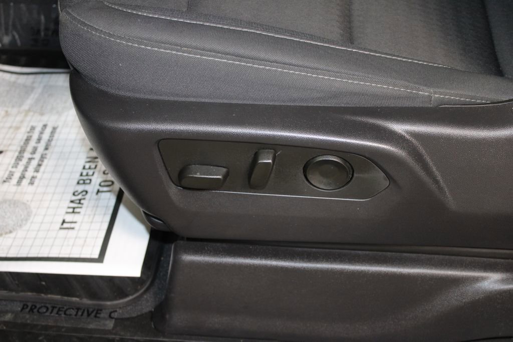 Used 2024 Chevrolet Silverado 1500 Custom image 22