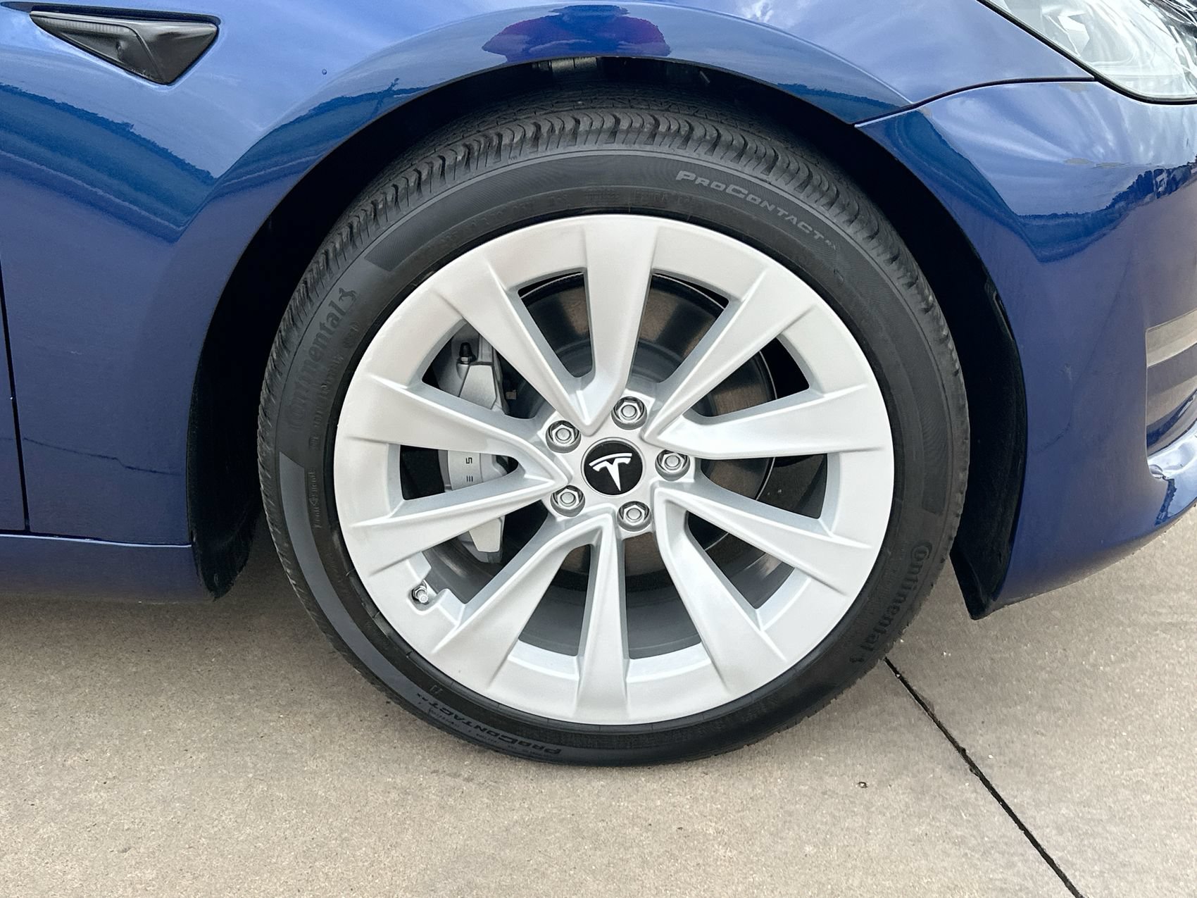 Used 2023 Tesla Model 3 Long Range AWD/4WD image 10