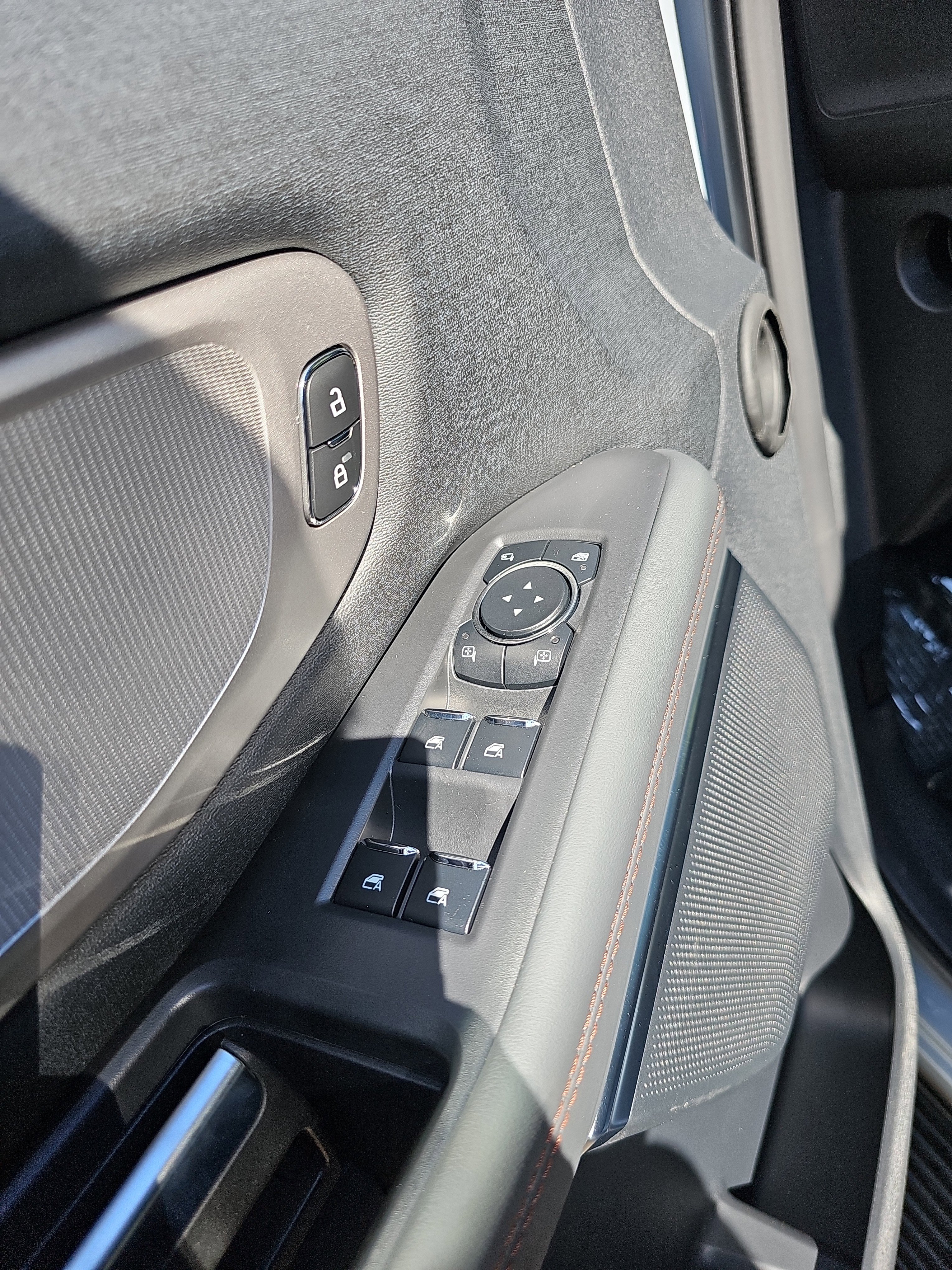 New 2025 Ford Expedition Max Active image 27