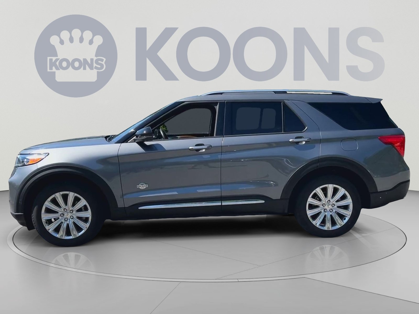 Used 2022 Ford Explorer King Ranch w/ Premium Technology Package AWD/4WD image 8