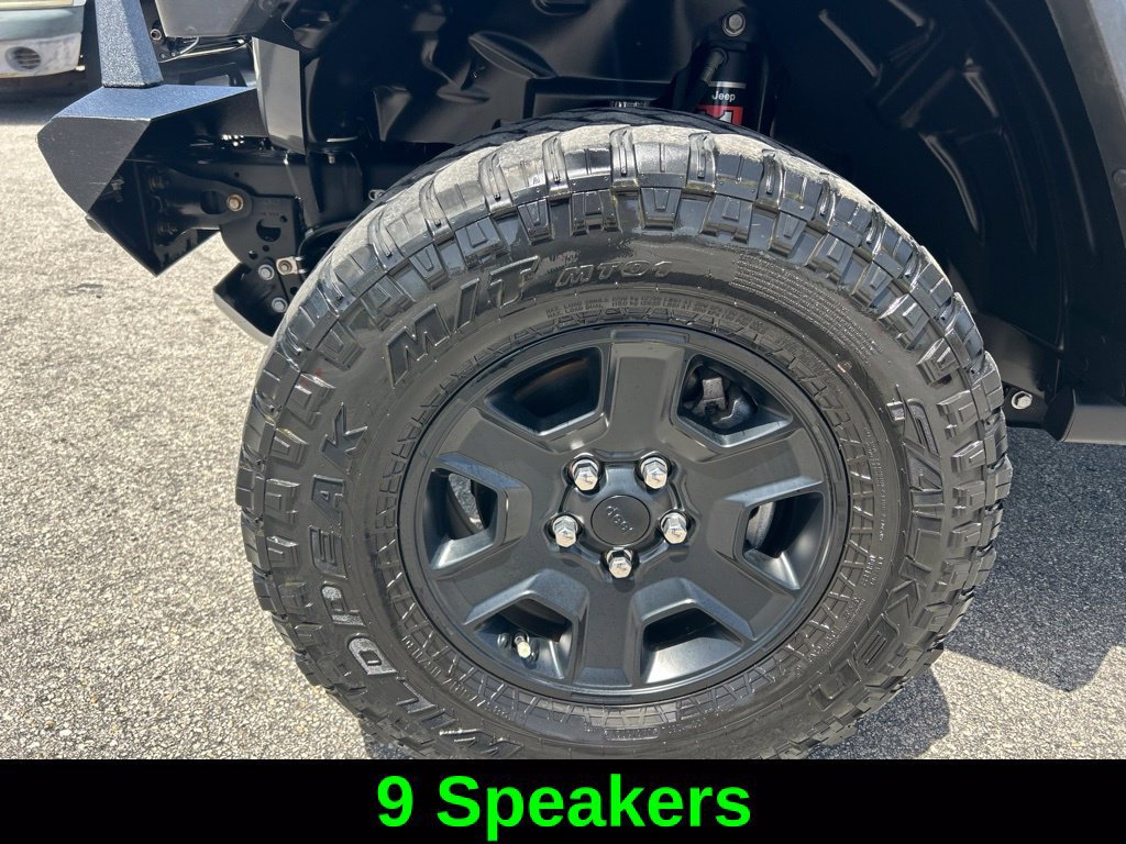 Used 2022 Jeep Gladiator Mojave w/ Trailer Tow Package AWD/4WD image 21