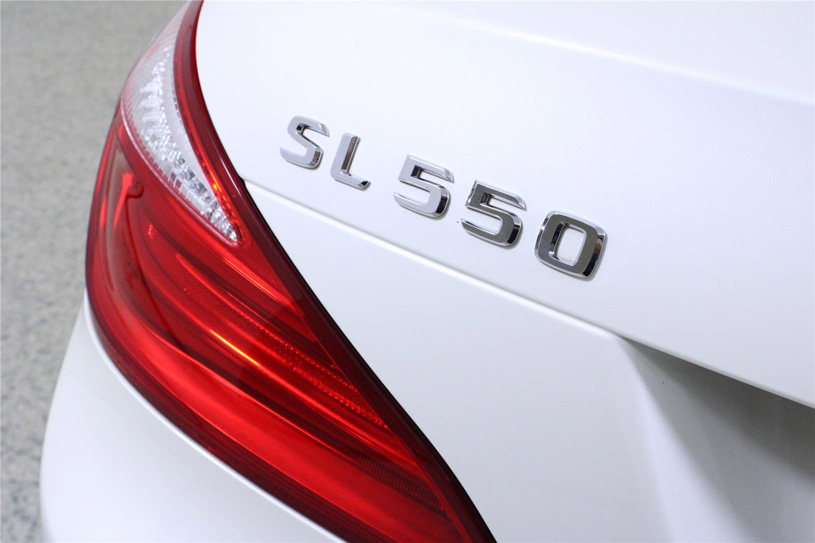 Used 2013 Mercedes-Benz SL 550 image 9