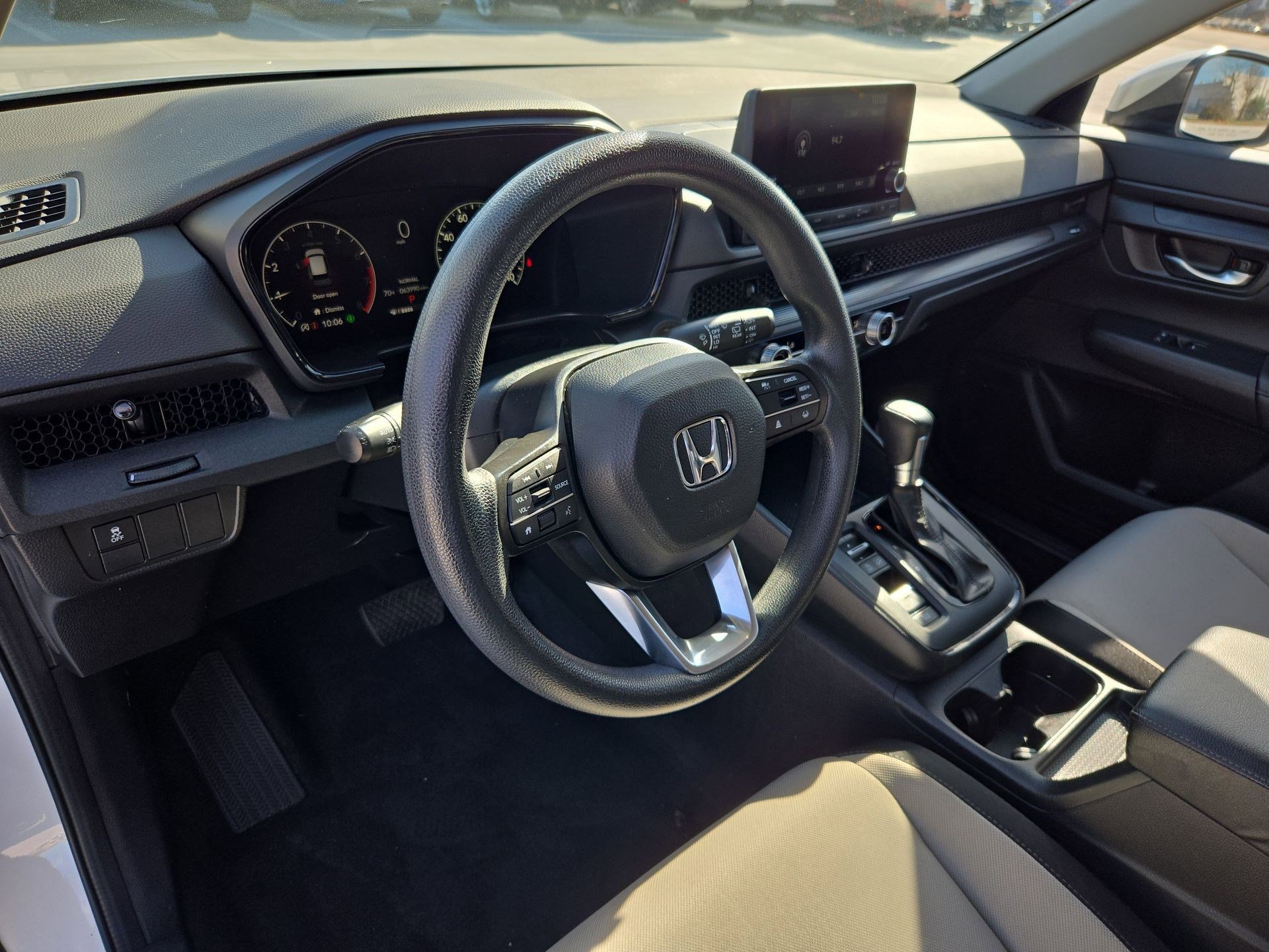 Used 2024 Honda CR-V LX image 12