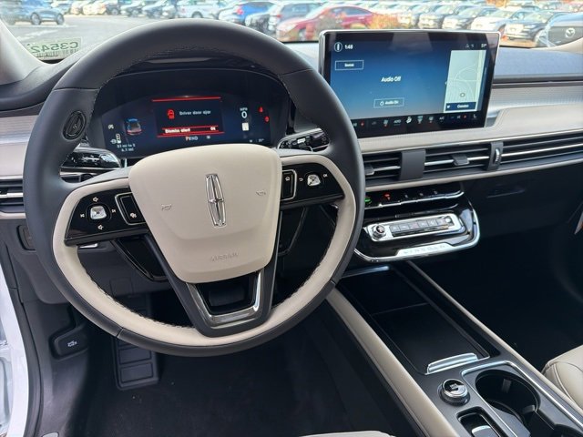 New 2026 Lincoln Corsair Premiere image 9