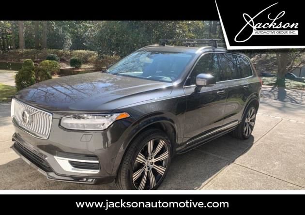 Used 2023 Volvo XC90 B6 Ultimate w/ Protection Package Premier
