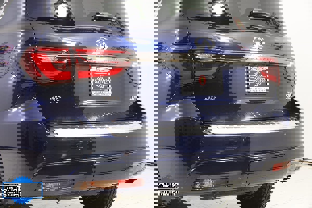 Used 2021 INFINITI QX80 Premium Select w/ All-Season Package image 26