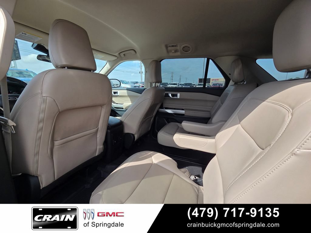 Used 2023 Ford Explorer XLT w/ Equipment Group 202A RWD image 29