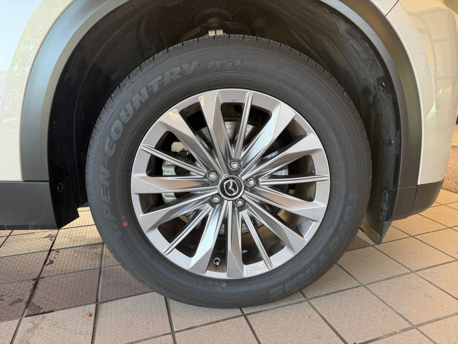 Used 2025 MAZDA CX-90 3.3 Turbo w/ Preferred Package AWD/4WD image 33